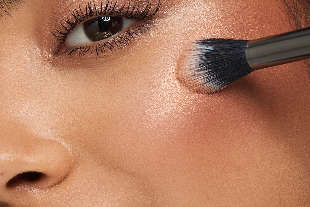 Choosing the right makeup shades